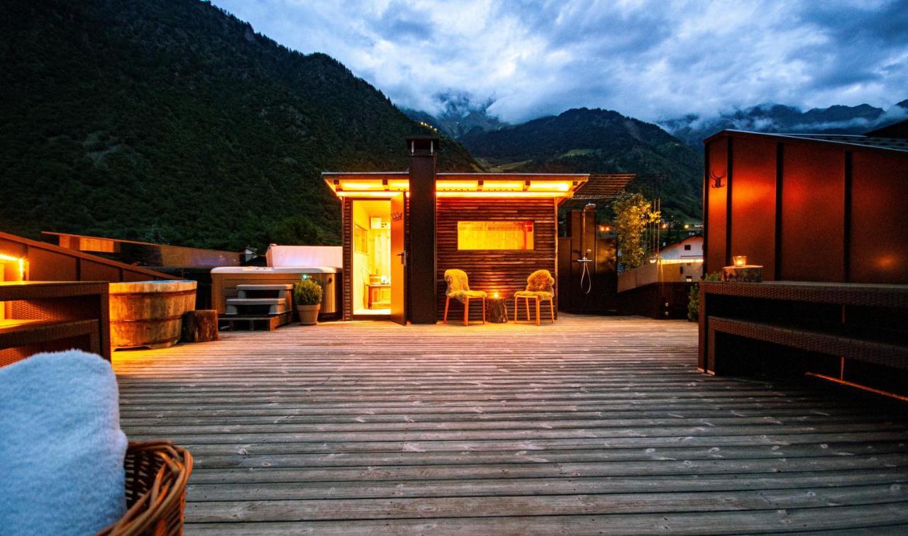 Alpenchalet Apartments Partschins Buitenkant foto